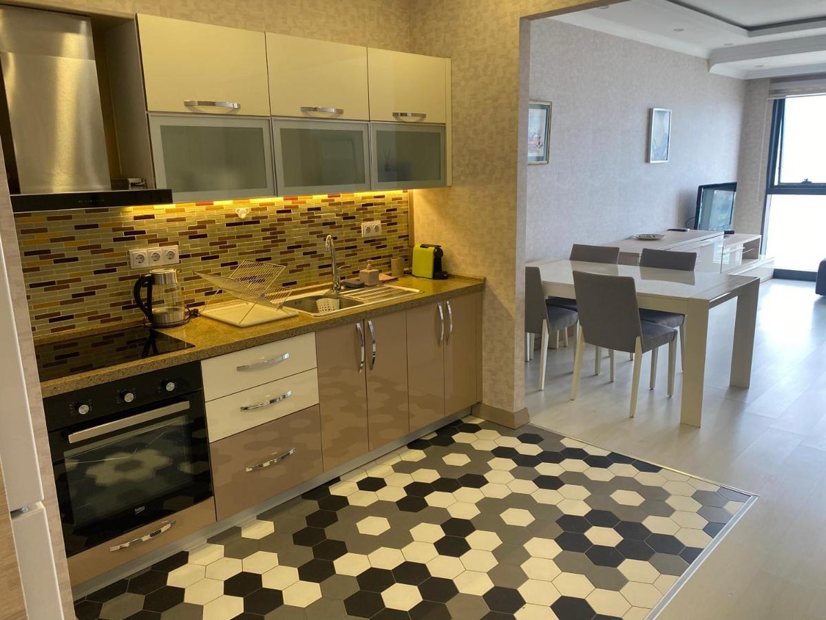 Apartment In Porta Batumi Tower 외부 사진